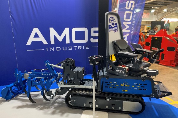 Deux nouveaux chenillards viticoles autonomes et électriques 