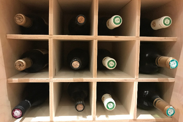 Vers la mutualisation vigneronne face à la flambée tarifaire des capsules d’aluminium ?