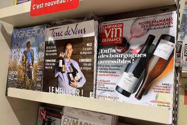 Terre de Vins passe au mensuel, la Revue du Vin de France revient à l’évènementiel