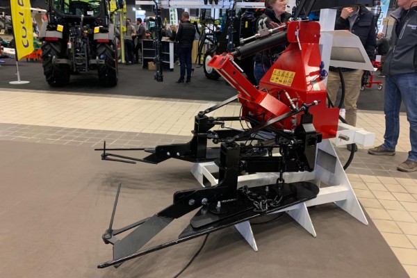 Le désherbeur viticole sur ski commercialisé tout schuss