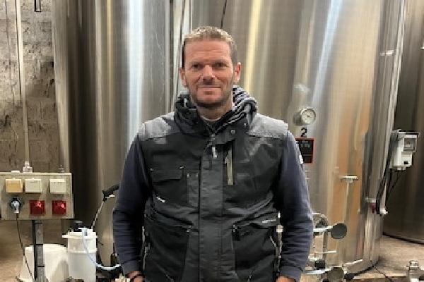 30 g/hl max de gomme arabique irrite vignerons et œnologues