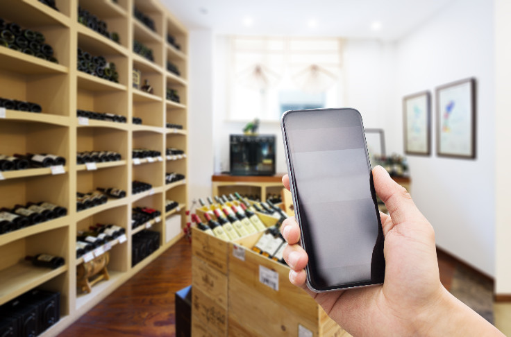 Les vins français bons élèves du développement commercial en ligne