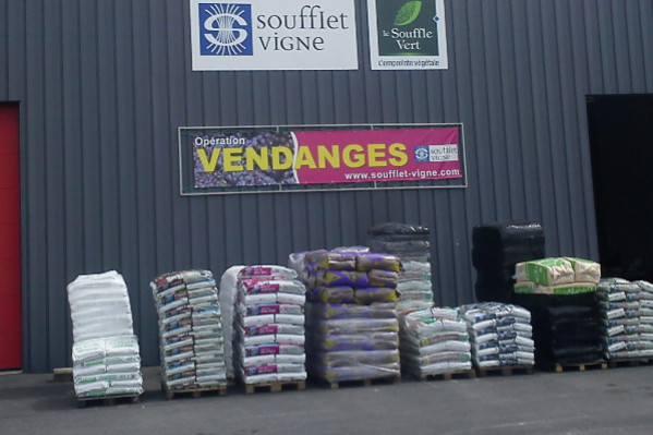 Perret veut reprendre 9 Soufflet Vigne à InVivo