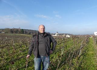 Deux vignerons séduits par un biochélate pour lutter contre la chlorose dans leurs vignes