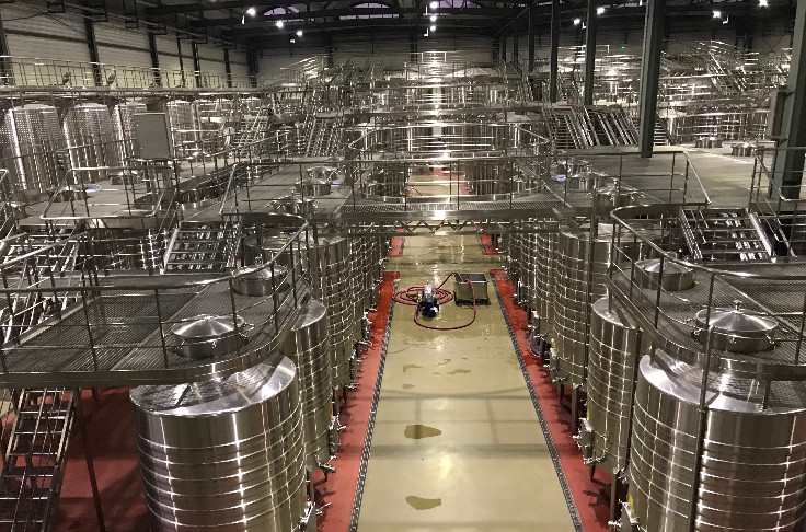 Recours administratif sur 1 million € d’aide au stockage privé des vins