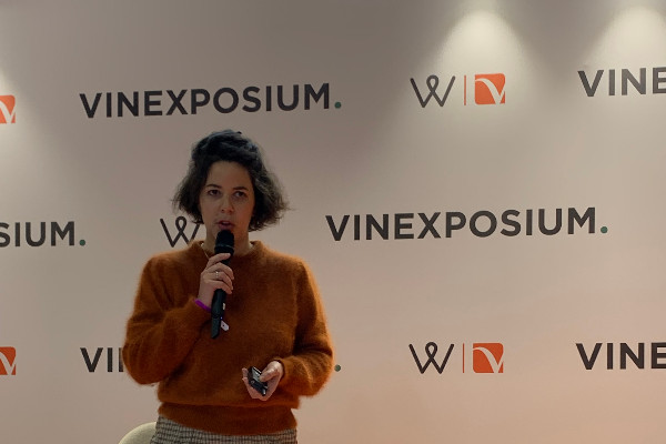 Plus d’un consommateur sur deux choisit un vin écoresponsable au restaurant