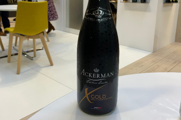 Orchidées lance un vin effervescent dédié aux cocktails