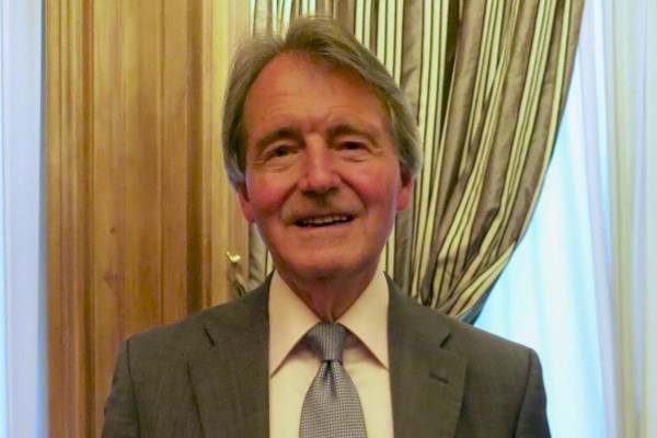 Hommage à Steven Spurrier, passeur des passions du vin