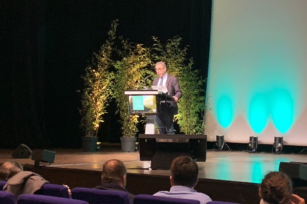 'Durable, désirable et décarboné' l’avenir des vins de Bordeaux par son maire