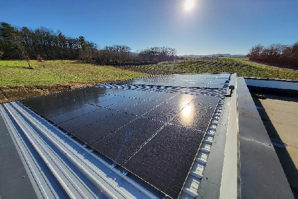  Pour les vignerons, installer des panneaux photovoltaïques, c'est une bonne affaire