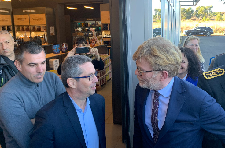 Retour promis, chose due, Marc Fesneau détaille dans l’Hérault les aides au vignoble