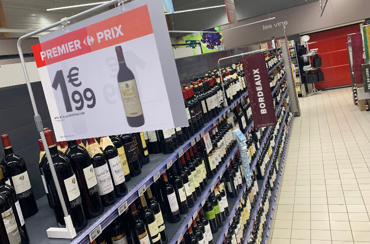 Arrachage sans prime assurée et vin en vrac sous prix surveillé à Bordeaux