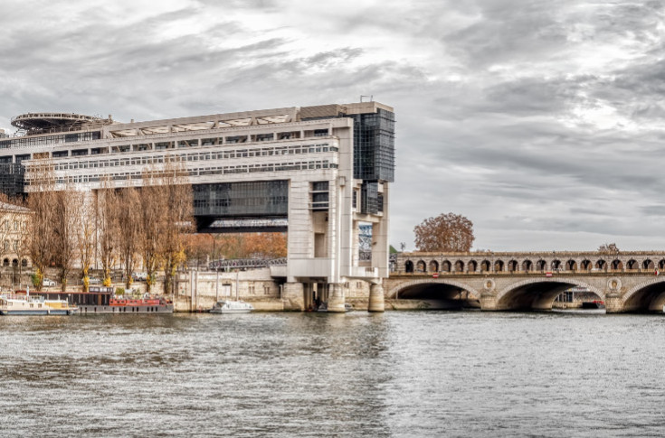 L’Élysée demande Bercy pour les aides à la trésorerie et le prix plancher de la filière vin