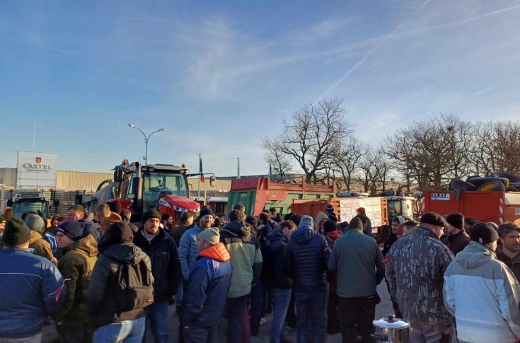 Retour de flammes vigneronnes pour Castel Bordeaux