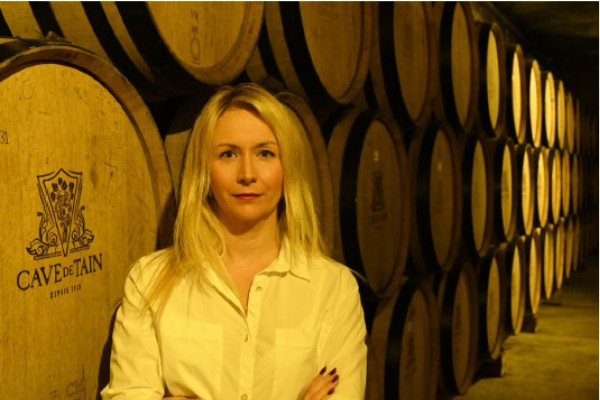 Emmanuelle Perkins prend les rênes du commerce et marketing des vins de la cave de Tain