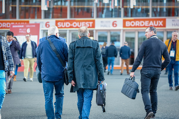 +13,5 % de visiteurs pour Wine Paris 2024