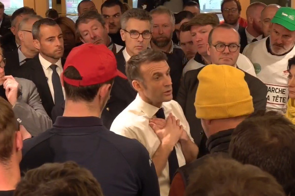 Emmanuel Macron veut simplifier le droit à l’erreur administrative en agriculture