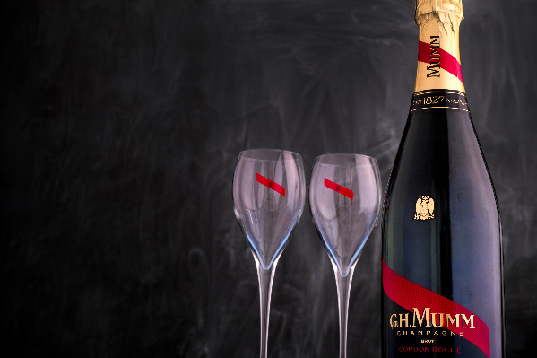 Pernod Ricard ne dément pas la cession des champagnes Mumm : qui proposera le meilleur rachat ?