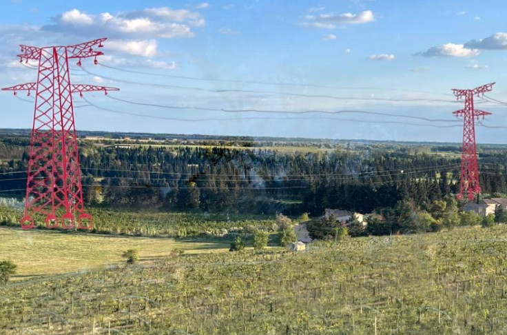 La très haute tension qui crispe le vignoble des Costières de Nîmes