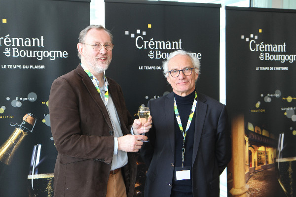 7 % des crémants de Bourgogne sous marques 'Éminent' et 'Grand Éminent'