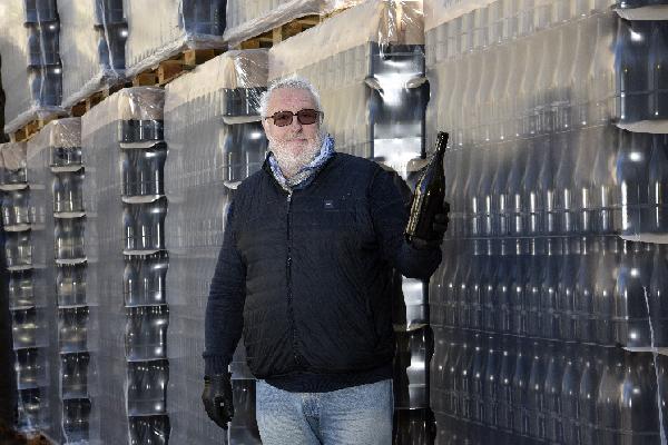  Face à la pénurie de bouteilles, les vignerons cherchent des alternatives