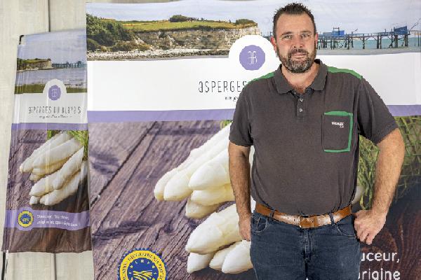  Les asperges et les olives, est-ce vraiment la solution face à la crise viticole ?