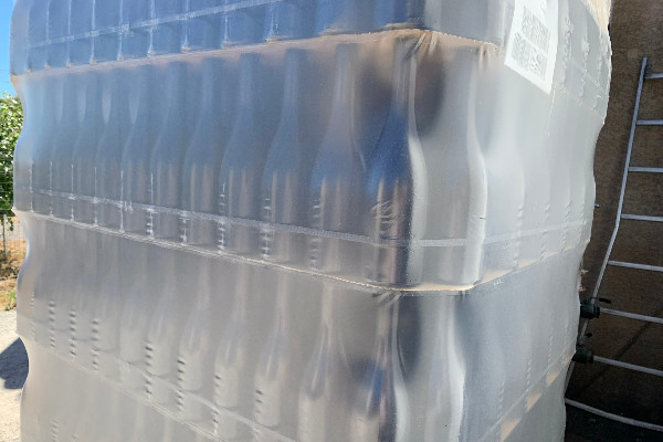 Un réseau de contrebande de bouteilles en verre démantelé dans le vignoble