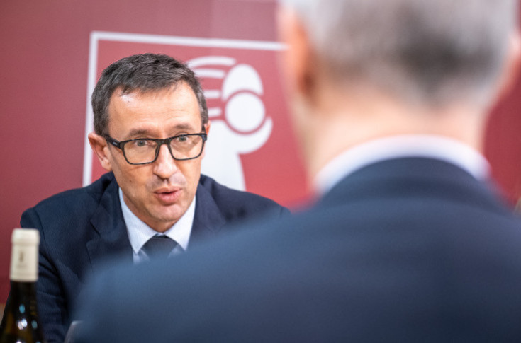 2 mesures pour que les vins n’aient plus le cul entre 2 chaises à l’export