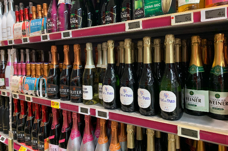 65 députés pour l’interdiction de la francisation de vins espagnols par prise de mousse