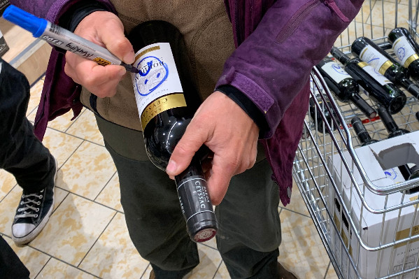 Les vignerons de Bordeaux ne veulent plus porter la croix des petits prix