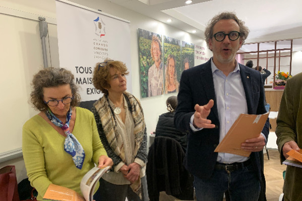 Les concours des vins subissent le choc de la crise viticole