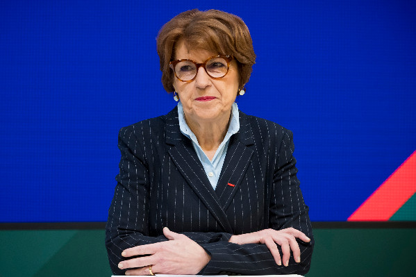 40 millions € à mettre en œuvre pour les viticulteurs (jeunes installés, caves coopératives…)