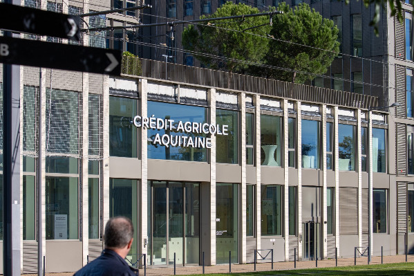 Le Crédit Agricole en aide aux trésoreries vigneronnes sauf 'AOC trop compliquée'