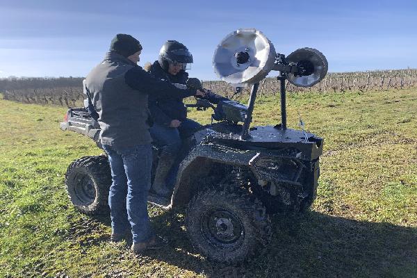 'J'ai un coteau où je me fais peur en tracteur' Le quad, une alternative sécurisante et multitâches
