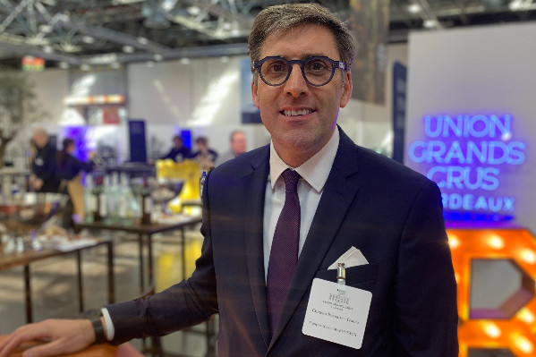 'Il faut les faire goûter pour montrer ce que sont réellement les vins de Bordeaux'
