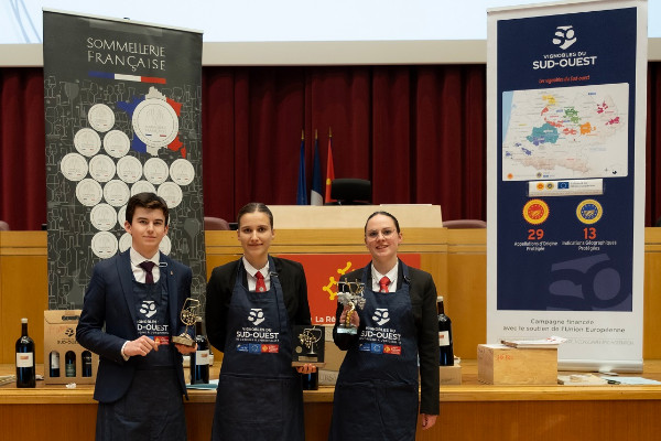 Karla Le Gall meilleure sommelière des terroirs du Sud-Ouest