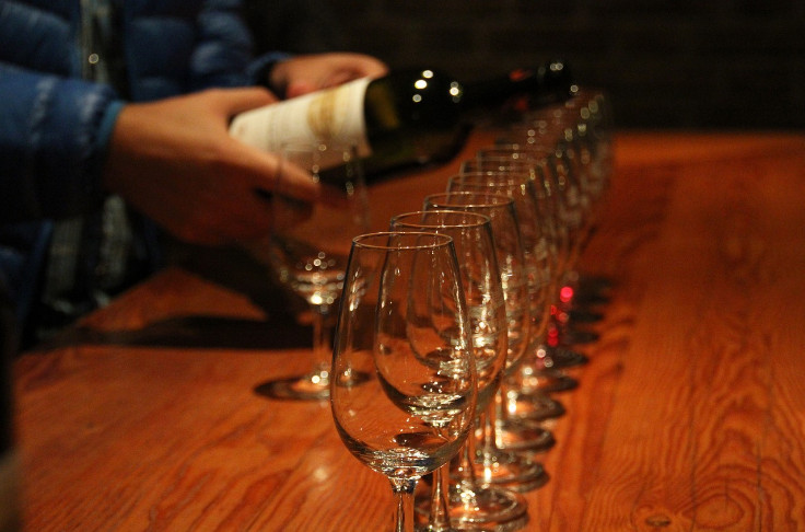 Les stocks pèsent sur les cours de vins en vrac de Bordeaux rouge