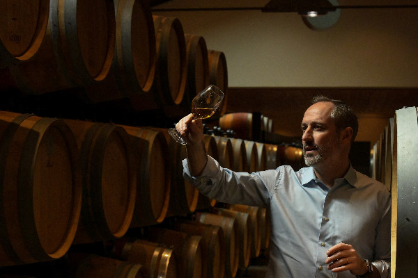 Un whisky français affiné en fûts de vin jaune du Jura