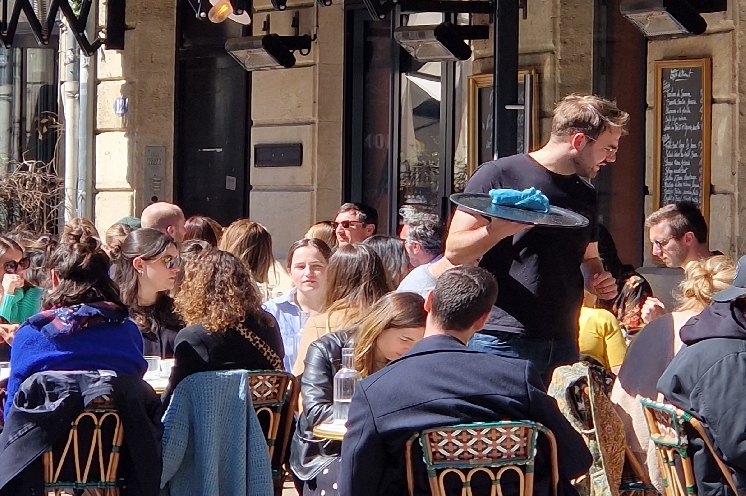  Des brasseurs percutants, un produit rafraîchissant... pourquoi les jeunes préfèrent la bière