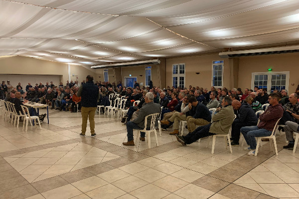 Bordeaux veut une distillation de crise en charge prioritaire des AOC