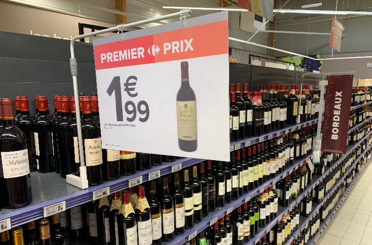 Les vins à prix cassés se cassent la figure en grande distribution, -20 % en dessous de 3 € !
