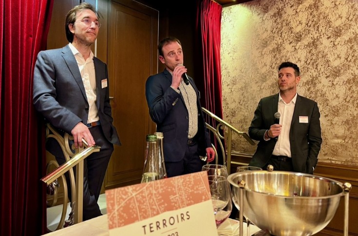 Derenoncourt Consultants lance les primeurs bordelais à Paris