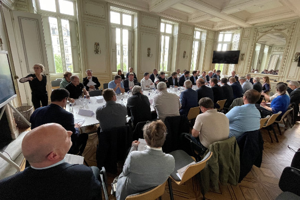 L’intersyndicale des vins de Bordeaux salue les belles paroles de la distribution, en attendant des actes