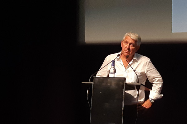 Les courtiers en vin se rebiffent contre un prix minimum ou une insécurité des contrats en vrac