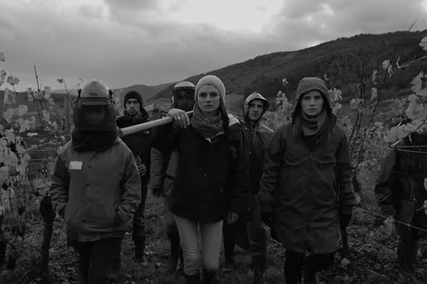 Elle rappe son amour du vignoble alsacien