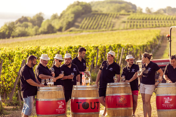 Les vins de Tutiac s’amusent à faire le Mariole