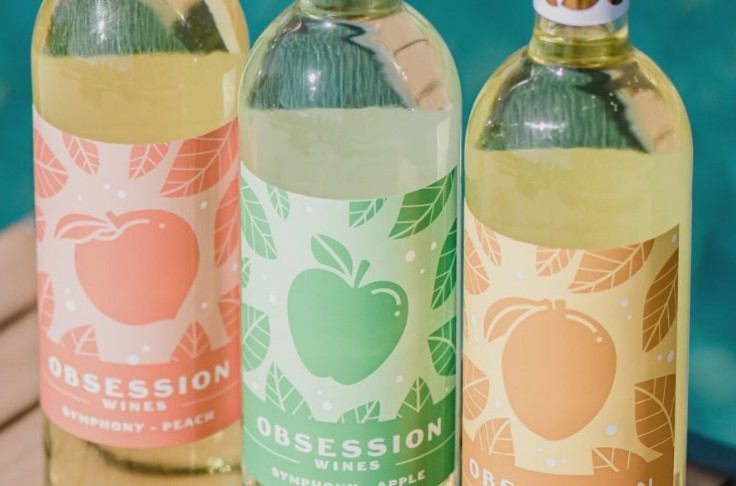 Du vin désalcoolisé et infusé avec des fruits frais pour les 