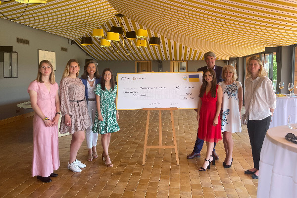 75 868 € levés par les vins français pour aider l’Ukraine