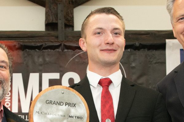 Basile Crahes remporte le concours d’élève sommelier de Michel Chapoutier