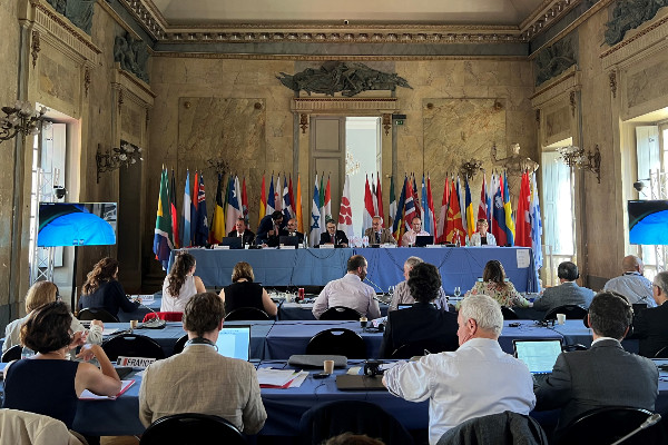 Les petits pas des Nations Unies du vin vers les États-Unis